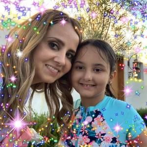 Meet your Posher, Claudia